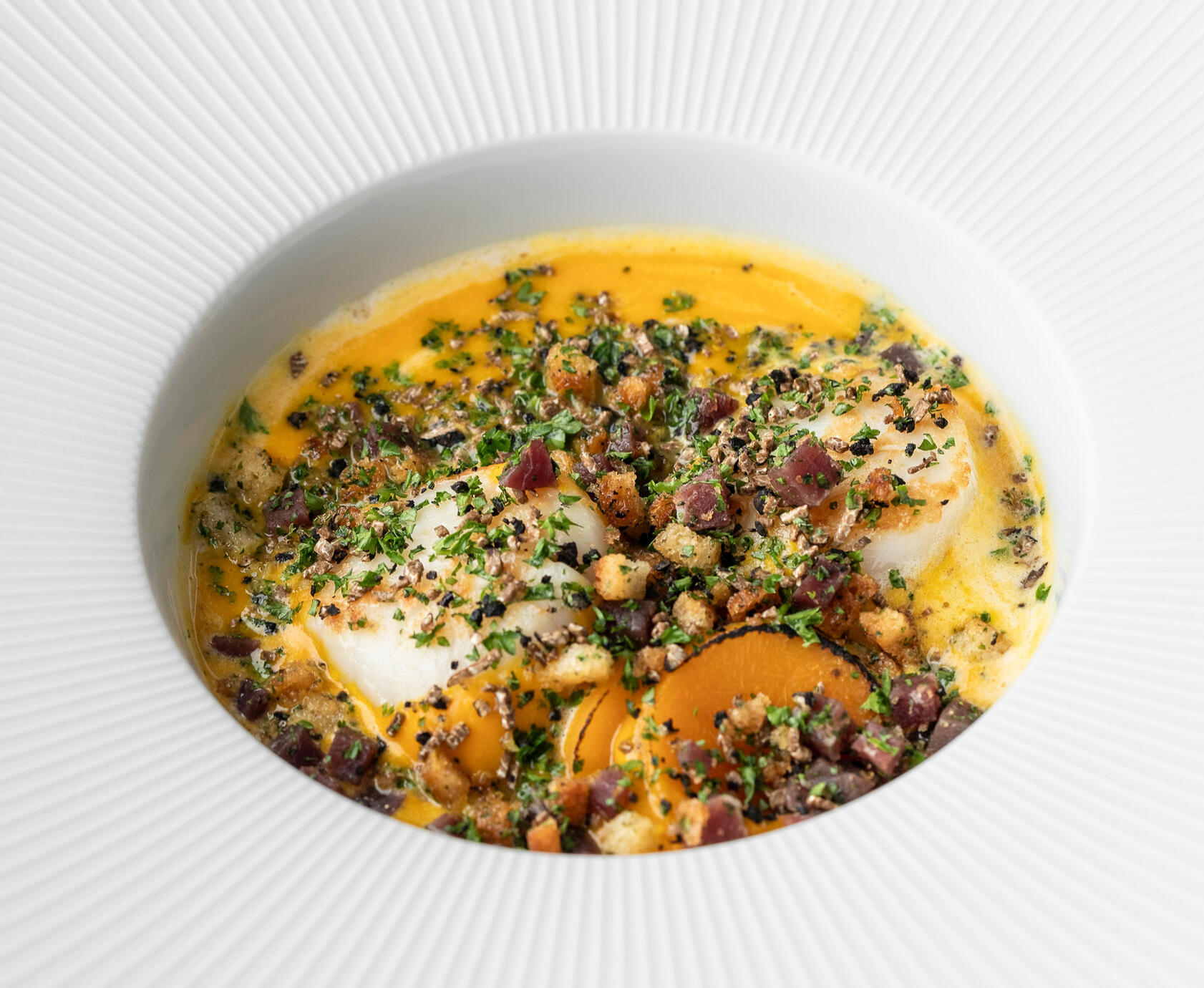 St Jacques de Dieppe Velours de potimarron Brioche - Speck - Truffe 